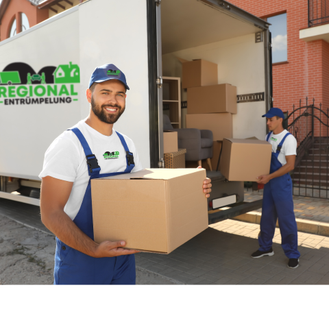 Messie-Wohnung-Bayreuth_lachender-Mitarbeiter-Klein Messie-Wohnung-Bayreuth_lachender-Mitarbeiter-Klein