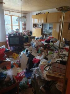 Entrümpelung Meuselwitz - Wohnung voll mit Gerümpel